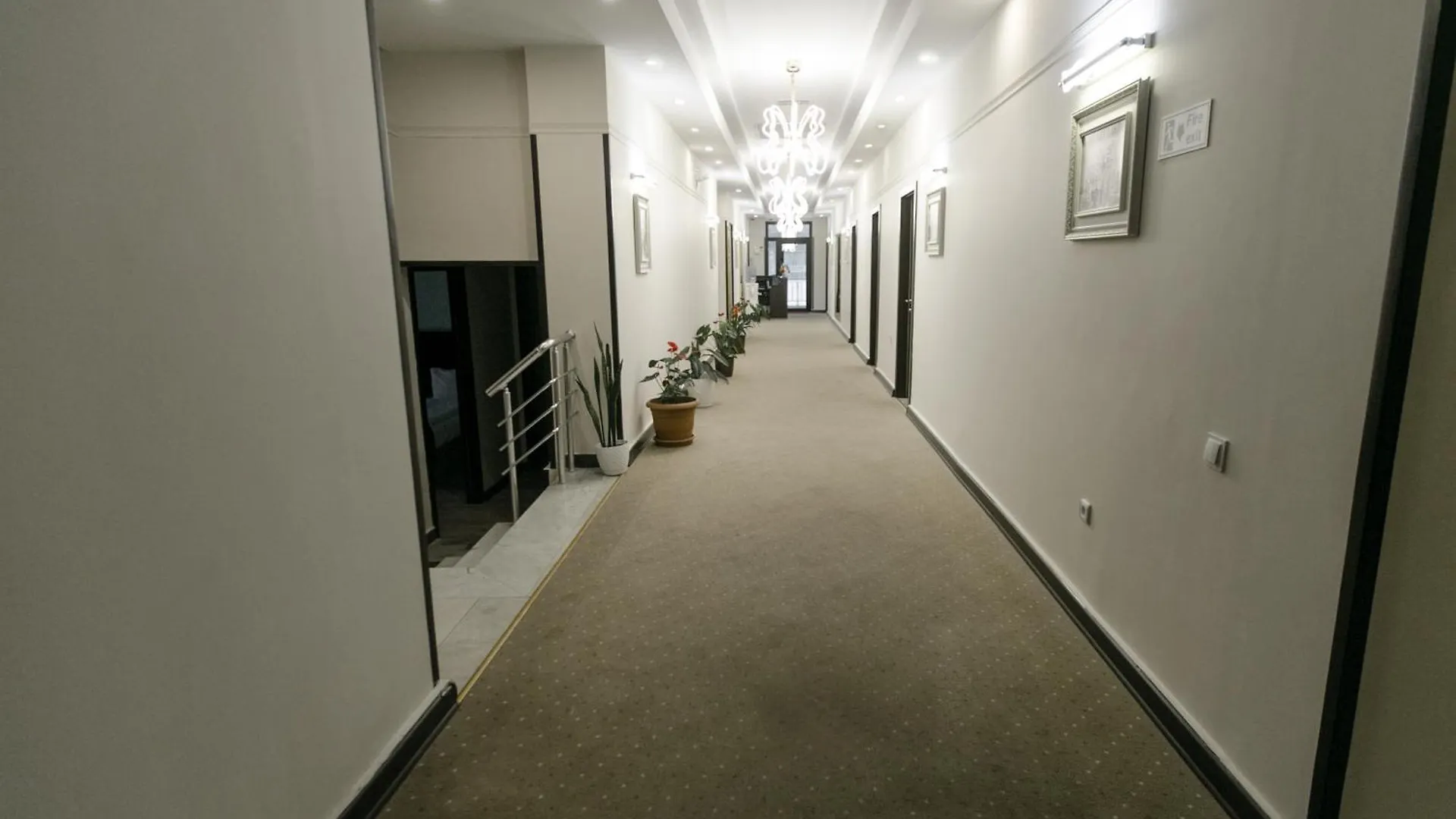 באקו Zorqe Street Hotel